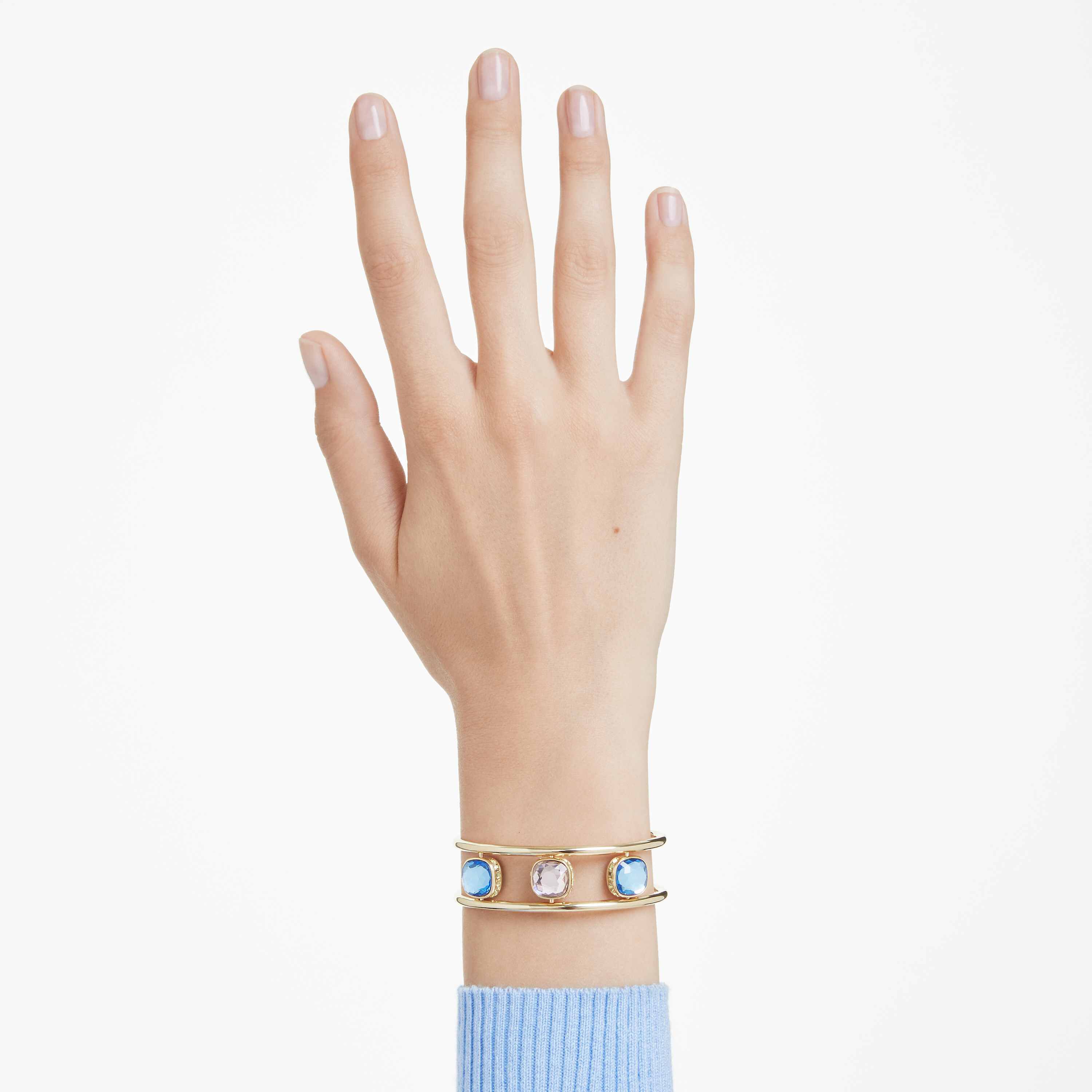 swarovski chroma cuff  cushion cut  green  gold tone plated