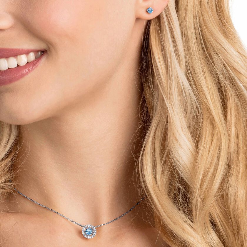 swarovski una set  round cut  blue  rhodium plated