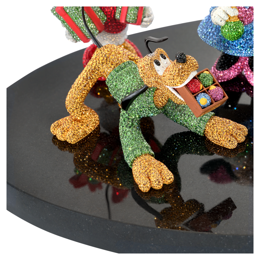 swarovski mickey and friends holiday cheer limited edition