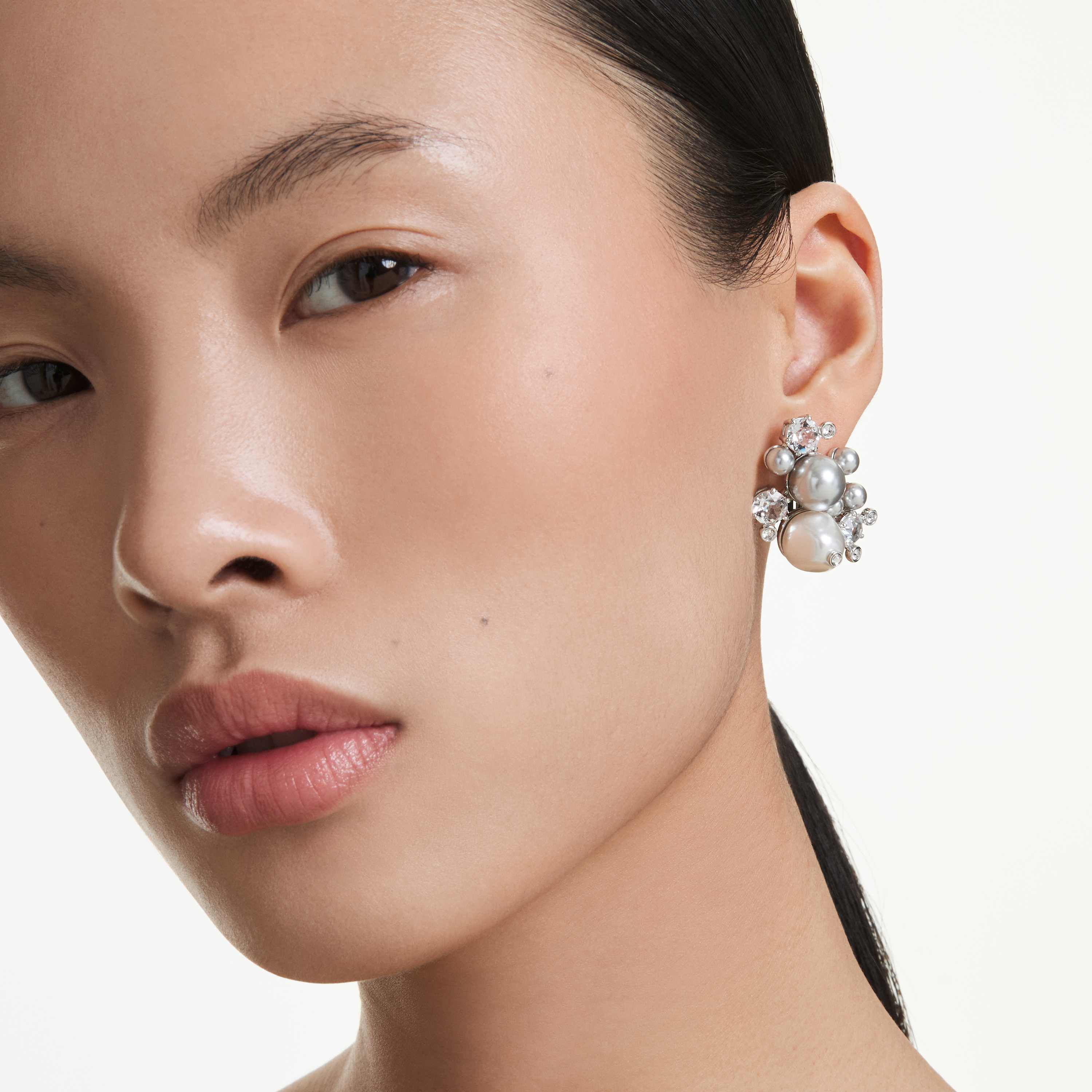 swarovski constella earrings  crystal pearl  round cut  white  rhodium plated