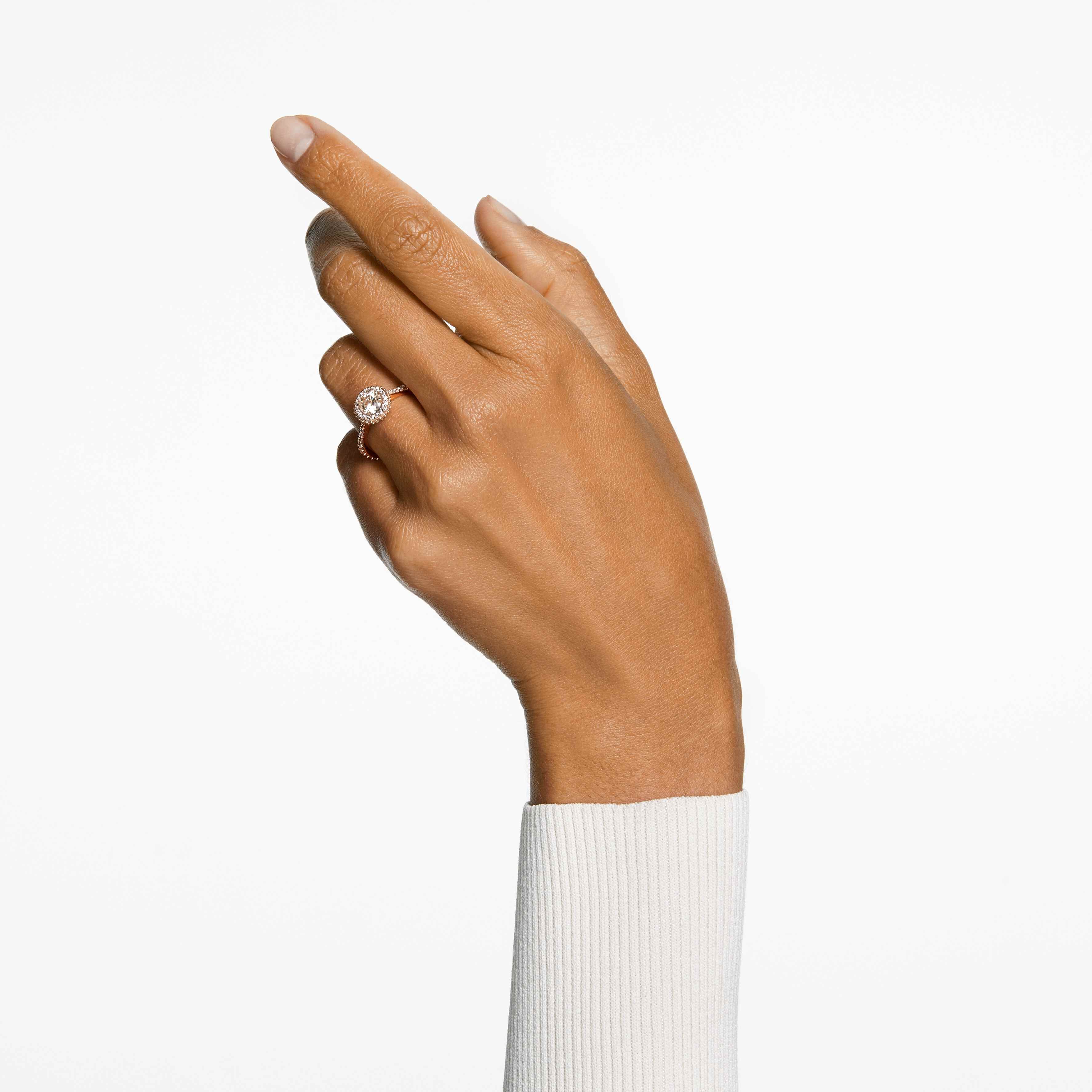 swarovski una angelic cocktail ring  round cut  pav   white  rose gold tone plated