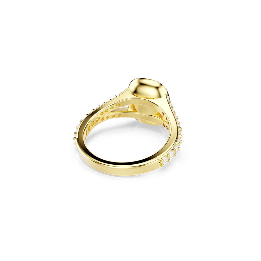 swarovski una angelic ring  cushion cut  white  18k gold finish
